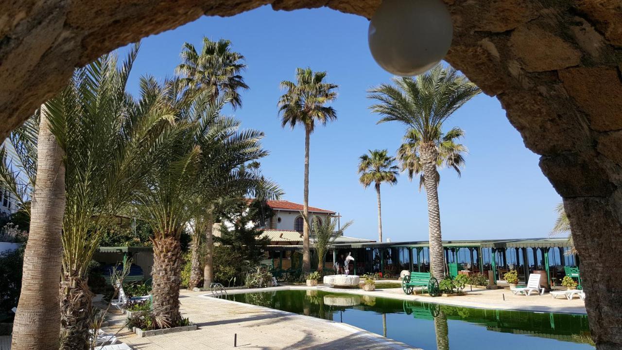 Otel Topset 3*
